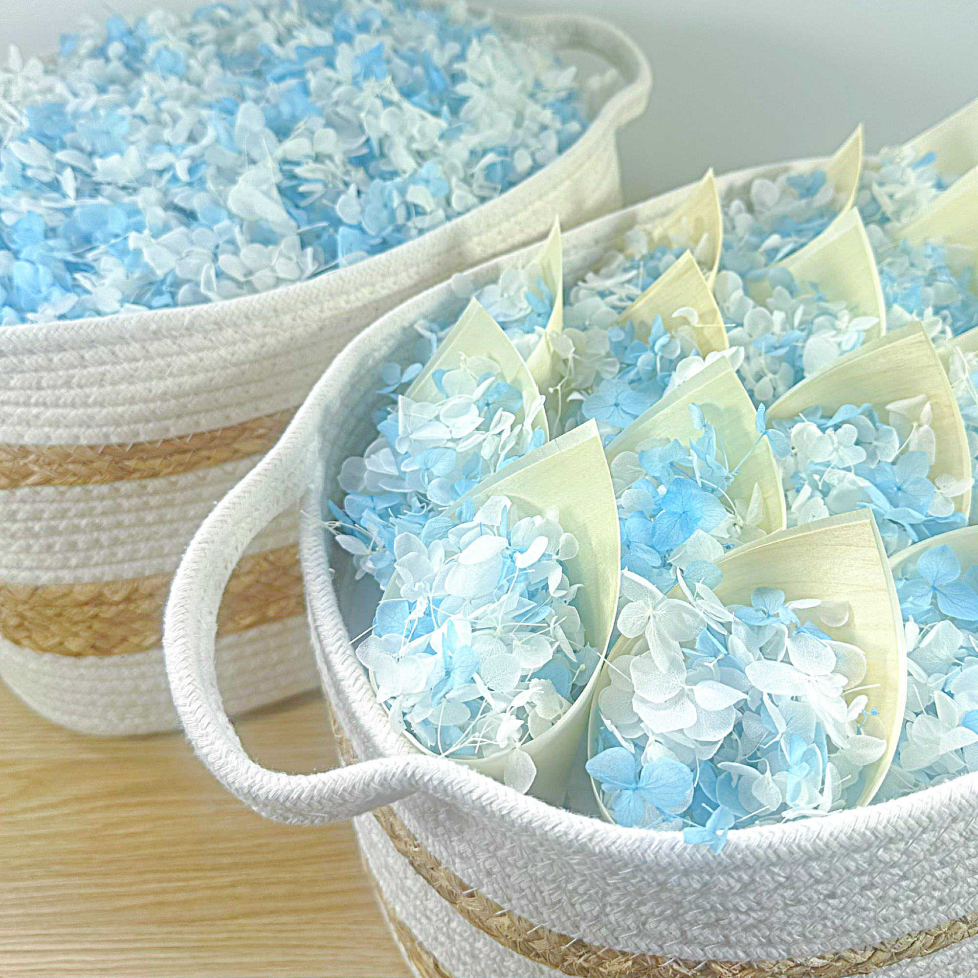 Biodegradable Confetti – Real Dried Flower Petal Wedding Confetti - Cloud Nine