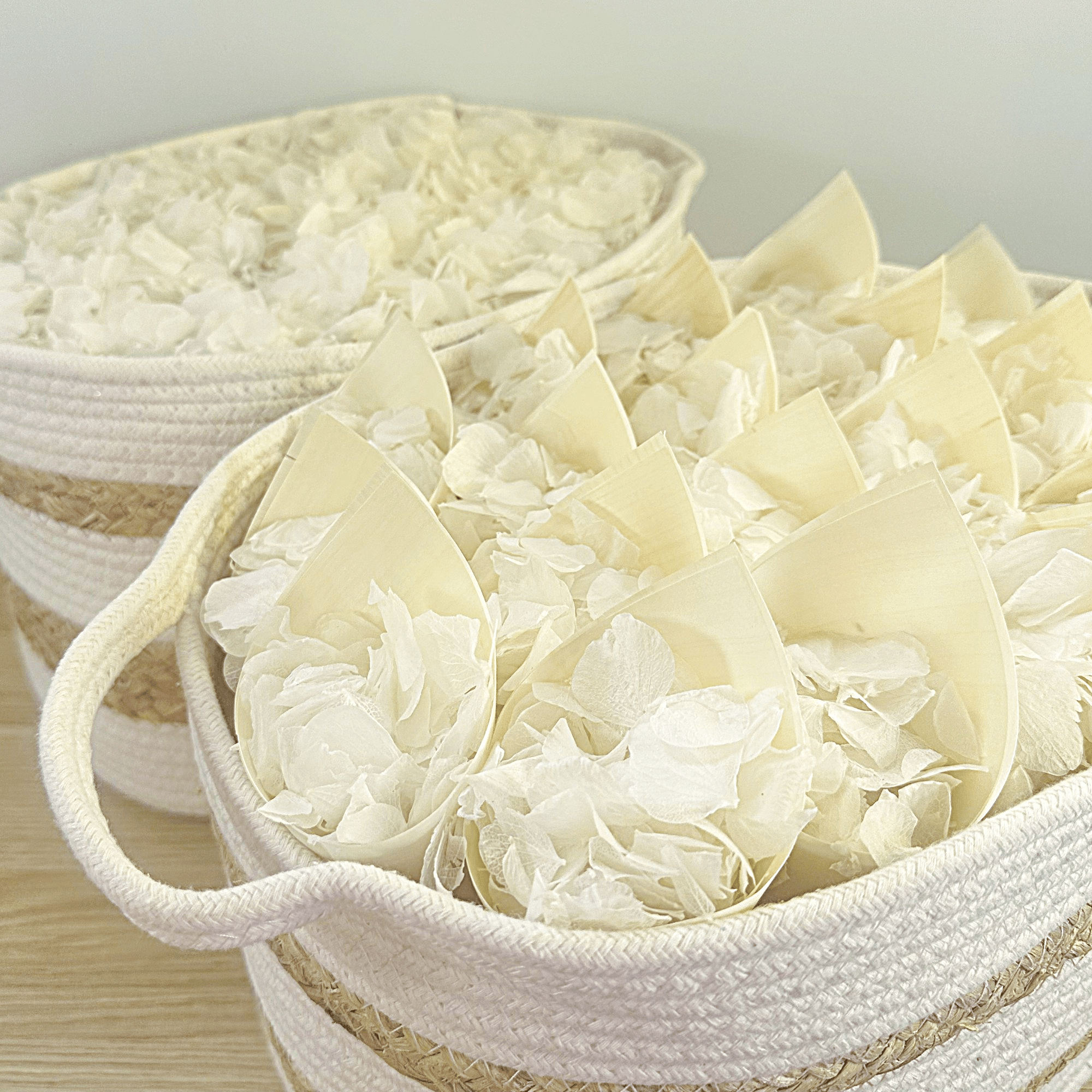 Biodegradable Confetti – Real Dried Flower Petal Wedding Confetti – Pure Elegance - Dried Flower Confetti - The Sprinkle Bar