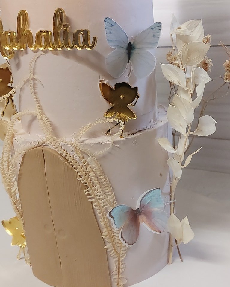 White and Cream Dried Flower Packs - Cake Topper - Real Dried Flowers - DYI Resin Art - Dried Flora Pieces - The Sprinkle Bar